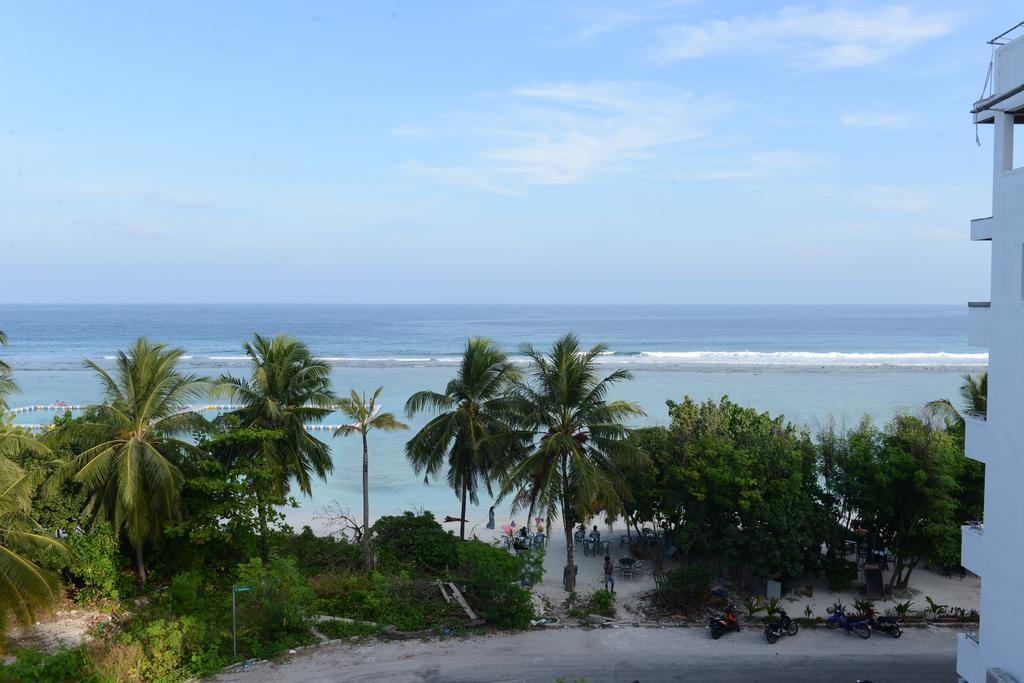 Express Inn At Hulhumale Exterior photo